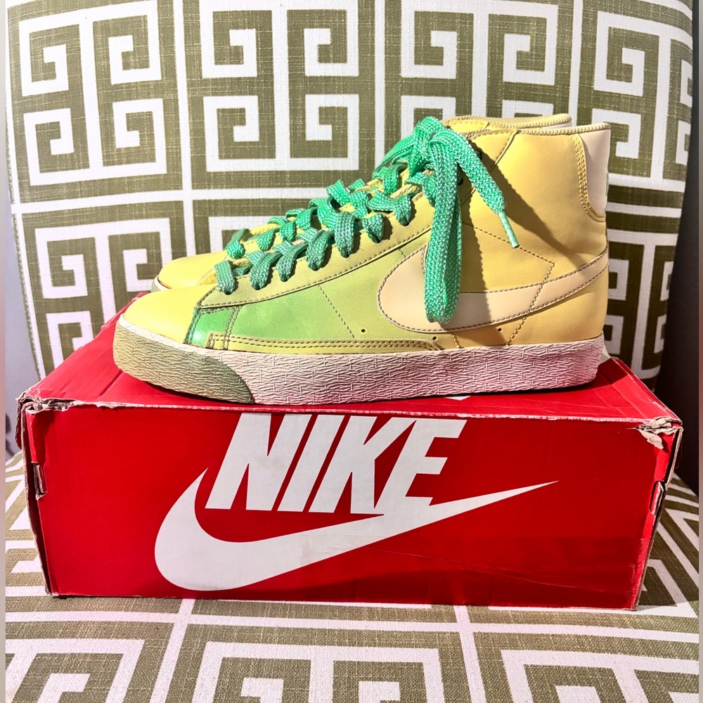 NEW! Nike Blazer High Lemon Frost White-Varsity Maize-Trmln Basketball Sneakers - Picture 6 of 16
